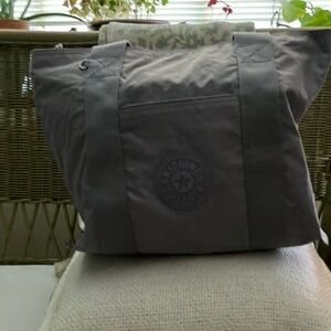 Kipling Duffel Bag/ tote bag Gray